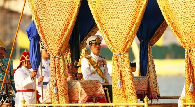 Кралят на Тайланд ще бъде освободен от някои поземлени данъци