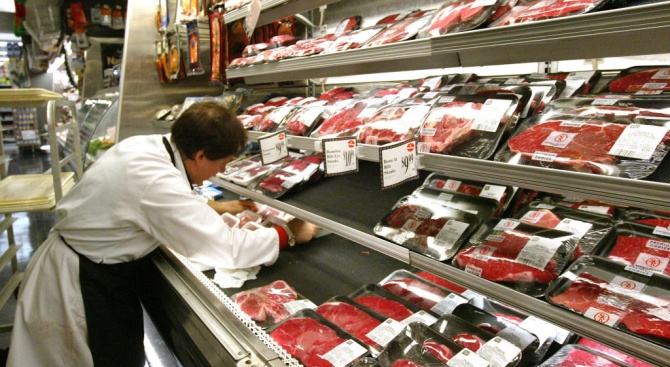 Гърция забрани вноса на свинско месо от България 