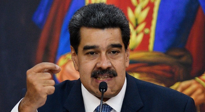 САЩ прекъсват международното финансиране на Мадуро с нови санкции