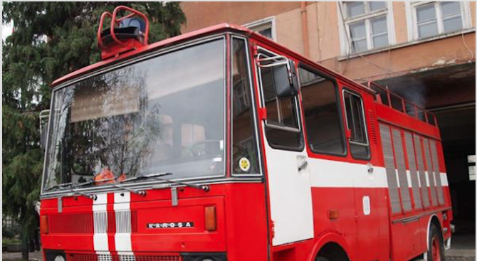 Няма превишения на нормите за въздуха след пожара в Шишманци