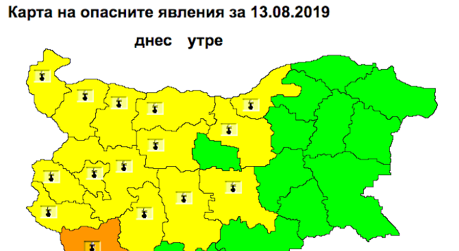  Жълт код за опасно горещо време в 15 области днес