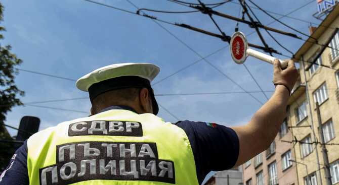 Променят временно движението на бул. „Президент Линкълн”