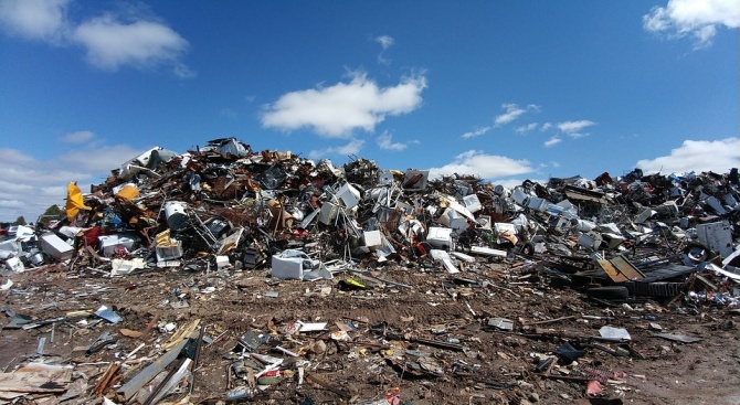 Протест срещу изграждане на депа за опасни отпадъци в созополското село Атия 
