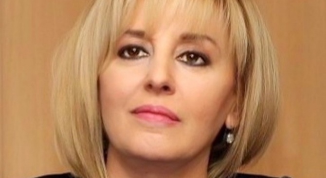 Мая Манолова с дискусия за Брекзит по проблемите на българите във Великобритания