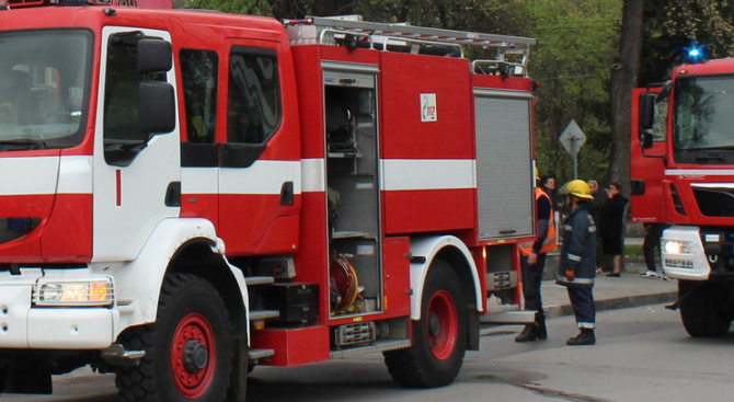 Пожарната служба отбелязва професионалния си празник