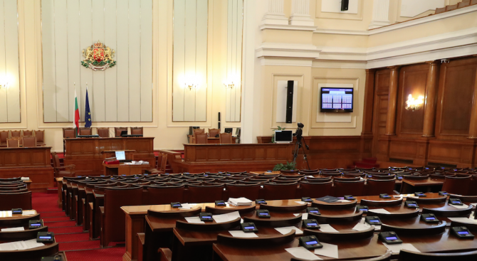 Депутатите излизат в предизборна ваканция от 16 до 25 октомври