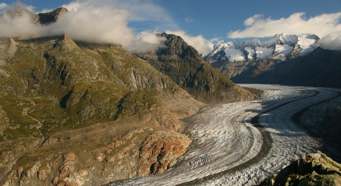 С радар ще следят ледник в Алпите, защото е много вероятно да се срути