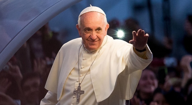 Папа Франциск ръкоположи 13 нови кардинали