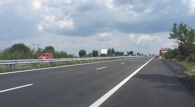  Възстановено е движението по АМ "Тракия" при км 224, в посока Бургас