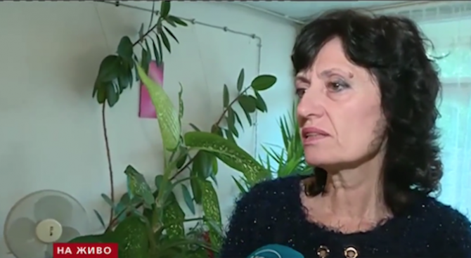 Бабата на изоставеното в София бебе мълчала за проблемите у дома заради страх от отнемане на детето