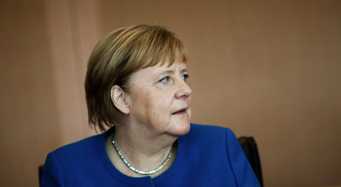 Ангела Меркел приключи посещението си в Индия