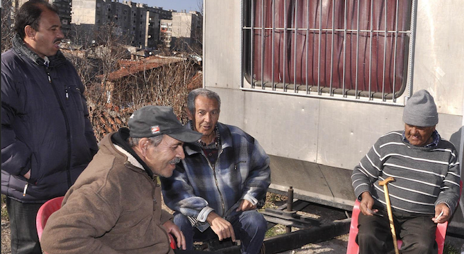 Роми за ниската избирателна активност в Ямбол: Има пари - има хора