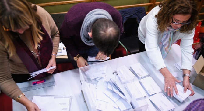 Испания гласува днес на четвърти парламентарни избори за четири години