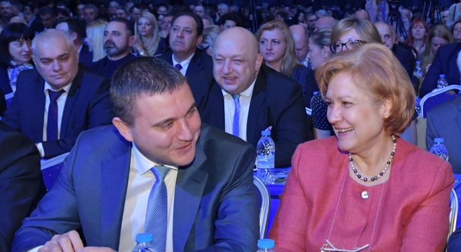 Менда Стоянова: Очакваме БВП за 2020 г. да е около 127 млрд. лева