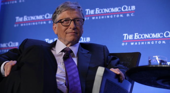 Бил Гейтс изпревари Джеф Безос за първи път от над 2 г. в рейтинг на най-богатите хора в света