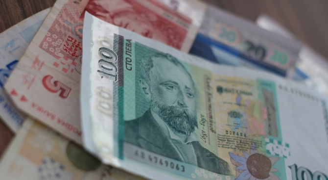 Към края на септември 2019 г. активите на инвестиционните фондове възлизат на 4371.5 млн. лева