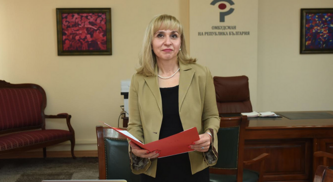 Диана Ковачева организира тематична приемна за жени, жертва на насилие
