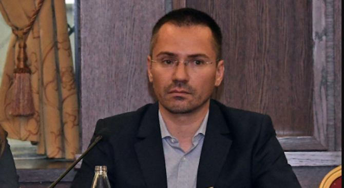 Джамбазки: Насилието над жени трябва да бъде осъждано и наказвано възможно най-строго