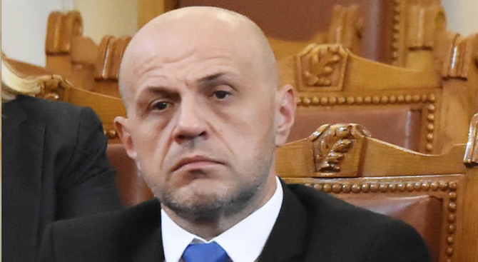 Томислав Дончев: Някой говори силно или вика, когато няма какво да каже