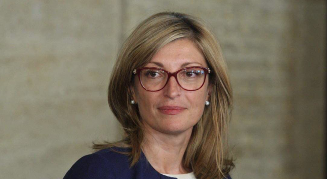 Екатерина Захариева: НАТО е успешен съюз, имаме нужда от анализ за бъдещето