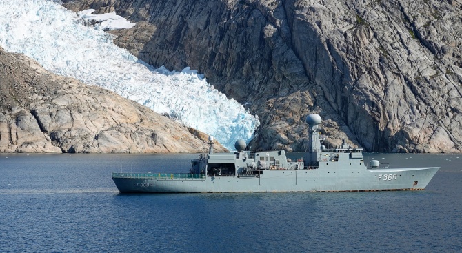 Дания изпраща фрегата в европейската мисия в Персийския залив