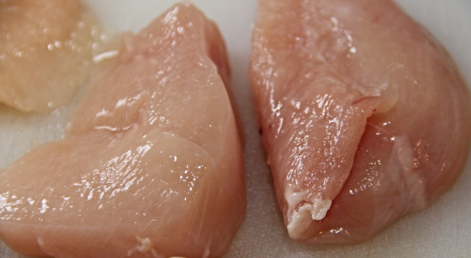 БАБХ откри нови 21 т птиче месо от Полша със салмонела