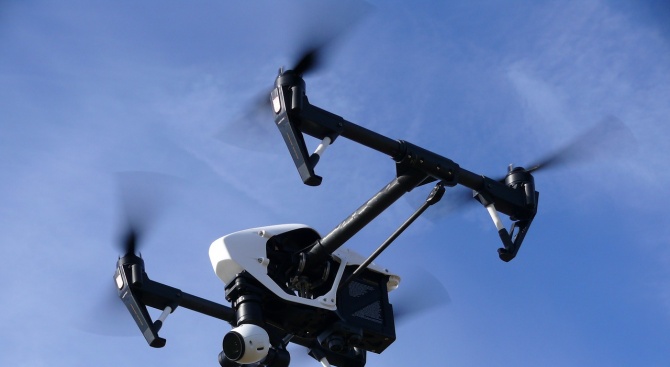 24 фирми участват в конкурса за доставка на дронове за армията ни