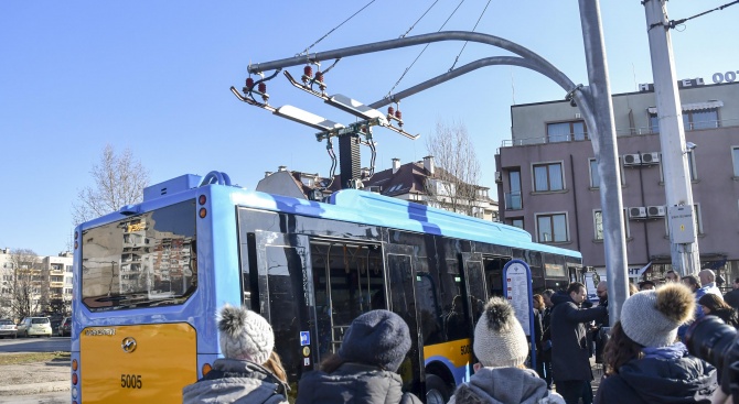 Променя се маршрутът на електробусна линия 123
