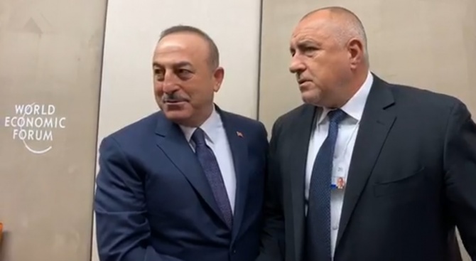 Топла среща между Борисов и Мевлют Чавушоглу 