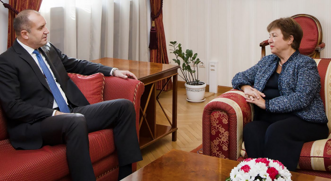 Румен Радев се срещна с Кристалина Георгиева