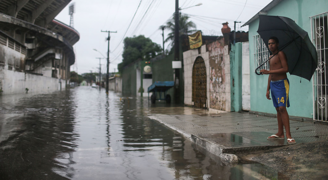 Най-малко 38 са вече загиналите при наводненията в Бразилия