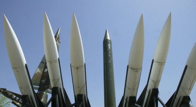 Руската църква спира благославянето на ядрени ракети