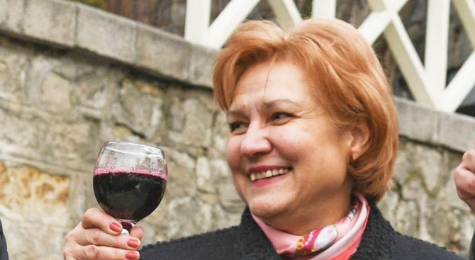 Менда Стоянова: Курсът лев-евро е този, който имаме в момента -1, 95583
