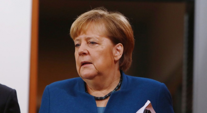 Меркел уволни комисар след "непростимия" избор в Тюрингия