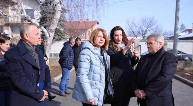 Фандъкова: София е един град, а не отделно взети партийни владения