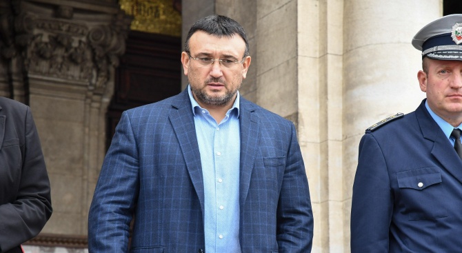 Младен Маринов със спешни мерки след поредния банков обир в столицата
