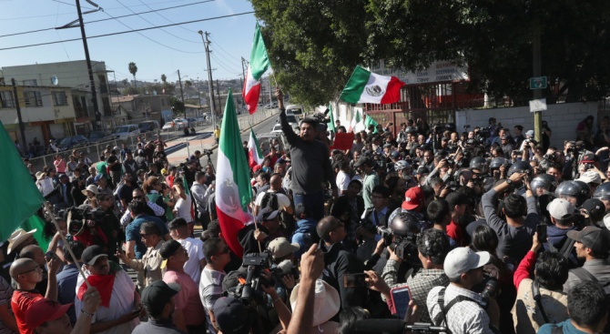 Мексиканци излязоха на протест след поредното убийство на жена в страната