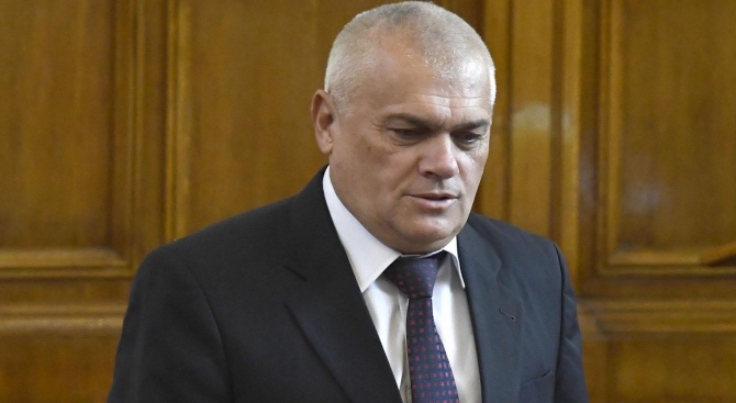 Валентин Радев: Контролът над боеприпасите и взривните вещества е отслабен