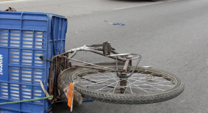 Катастрофа в Бургас вкара велосипедист в болница 