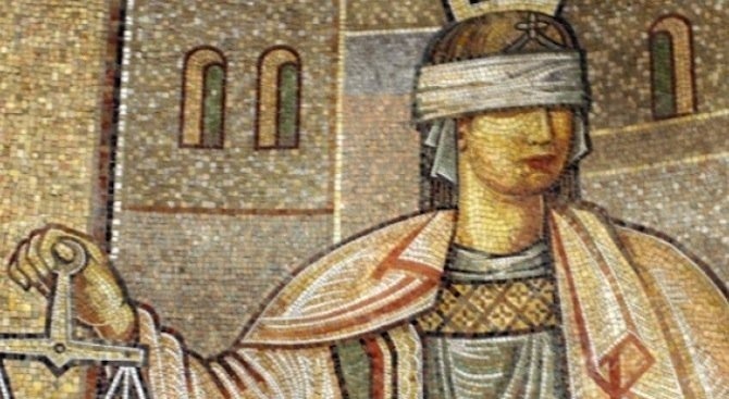 Обвиниха иракчанин за незаконно превеждане през границата на страната на сънародничка