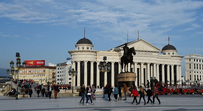 Брюксел: Доволни сме от напредъка на Скопие