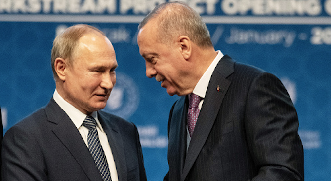Путин и Ердоган започнаха преговори на четири очи в Кремъл 