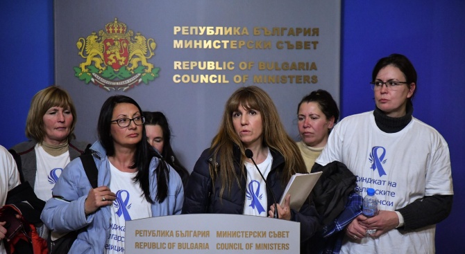 Протестиращите медицински сестри са обидени на министър Ананиев