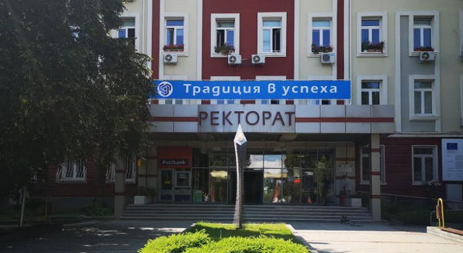 ТУ - София ще проведе втори отдалечен кандидатстудентски изпит по математика