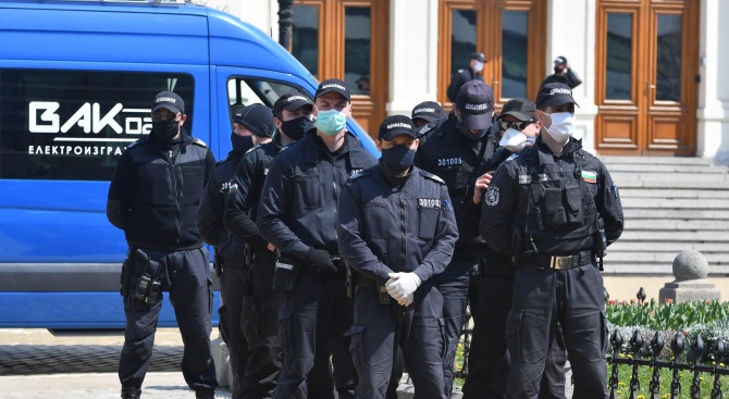 Сливенската полиция предотврати опит за измама 