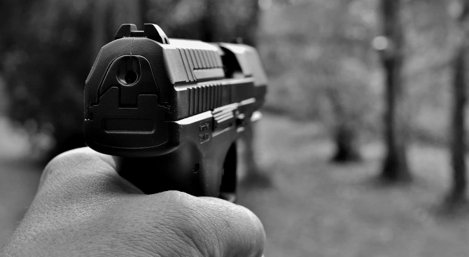 Двама мъже са разтреляни до дърводелски цех в пловдивското село