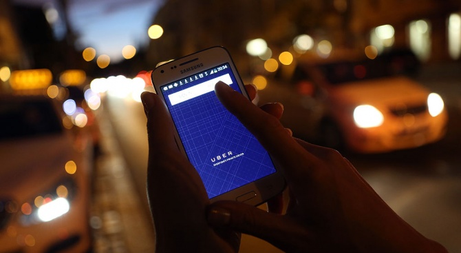 Uber съкращава близо 3700 служители