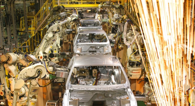 Форд планира възобновяване на производството в Северна Америка от 18 май