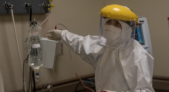 Иран съобщи за над 1500 нови заразени с коронавируса
