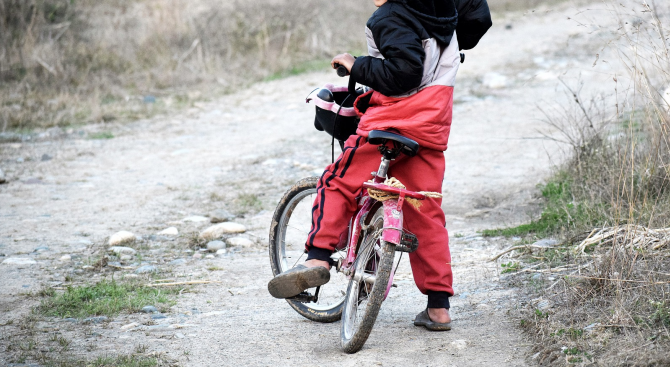 9-годишно дете с колело пострада при катастрофа 
